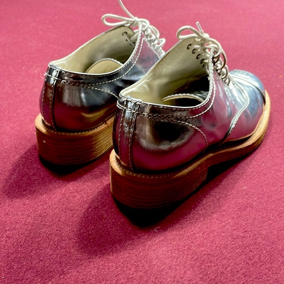 Chanel Silver size 38. Like new! - Picture 2 of 10